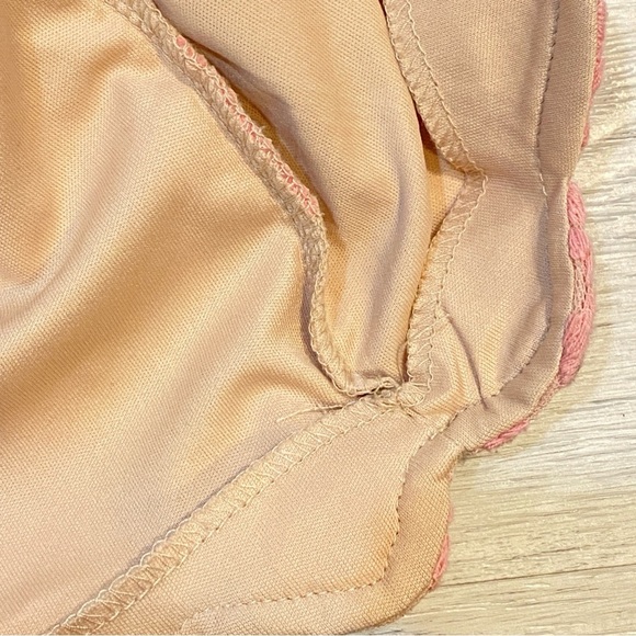 Xenia Boutique Baby Pink Floral Embroidered Lace Dress Size 2 - Form Fitting - Picture 15 of 17